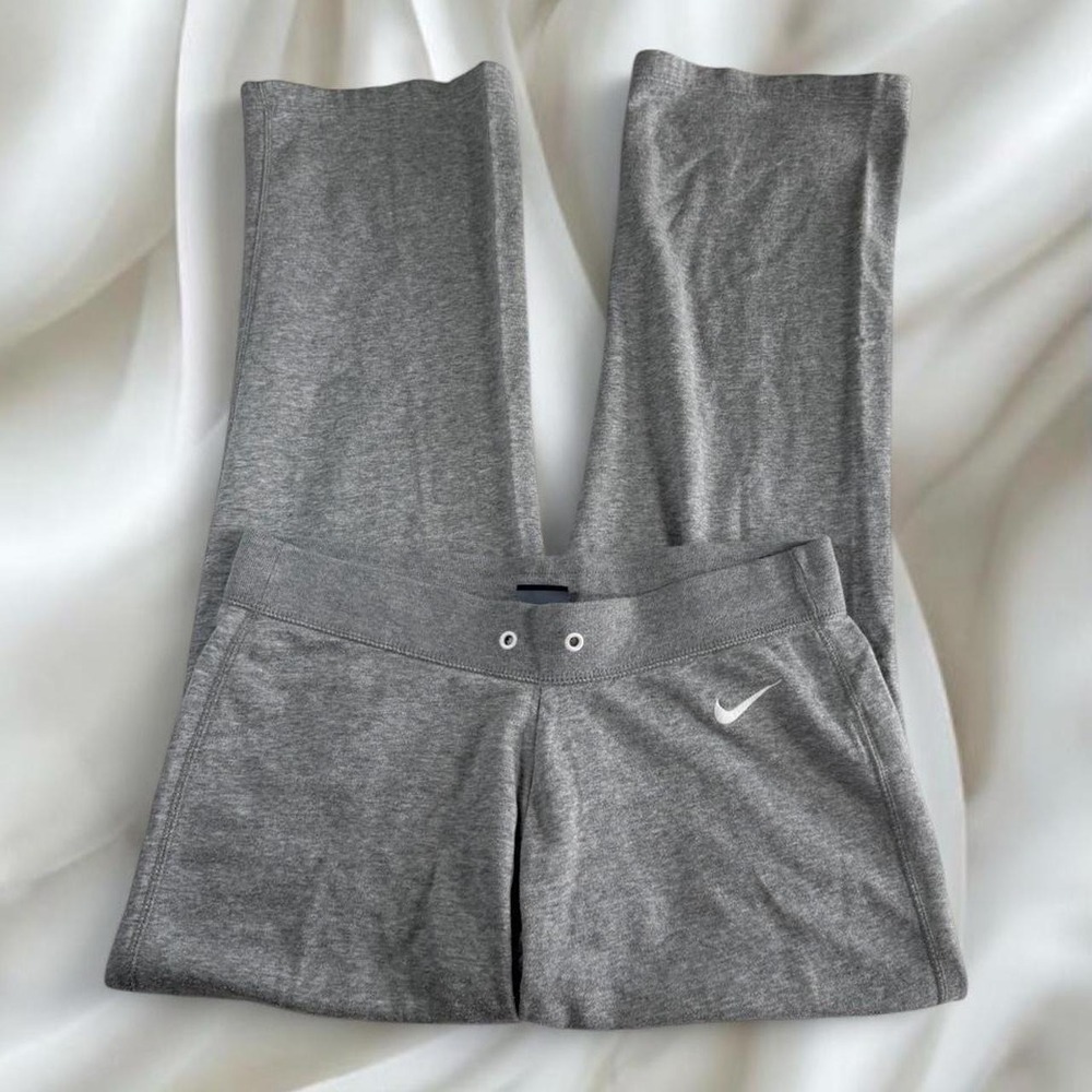 Nike light heather gray flare sweatpants Y2K vintage athletic